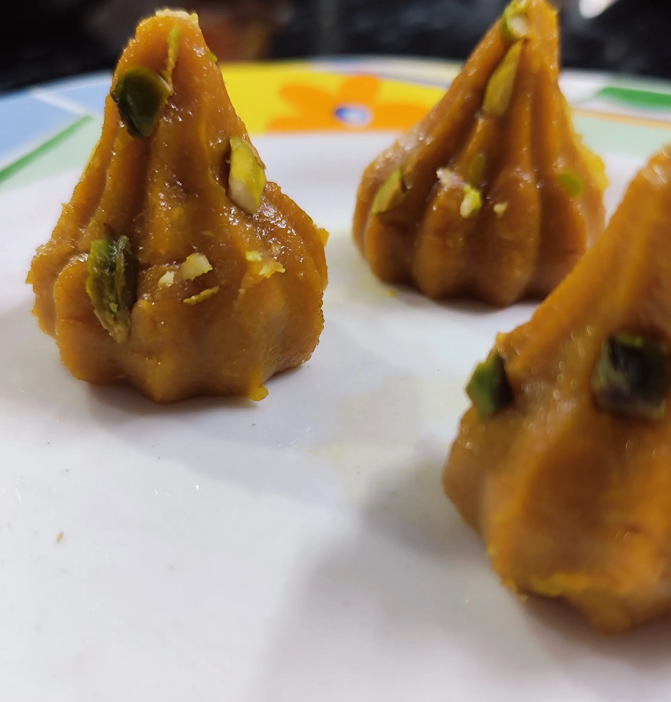 Kesar Pista Modak/Laddu 
